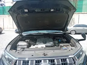 Toyota Land Cruiser Prado 2018 Black