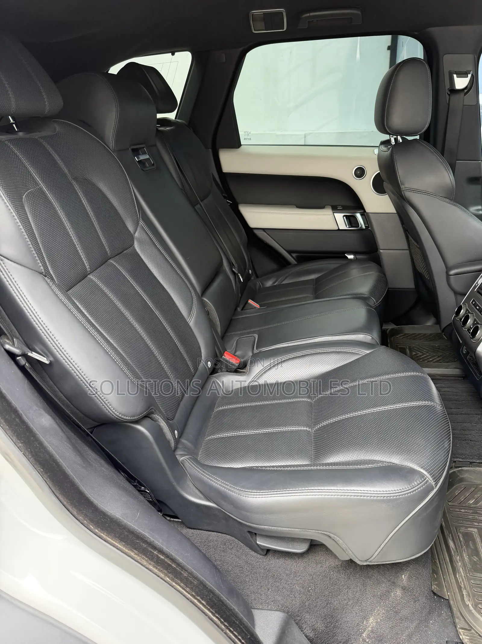 Land Rover Range Rover Sport 2015 White