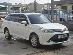 Toyota Corolla Fielder 2016 Pearl