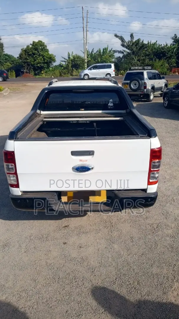 Ford Ranger Wildtrak 2012 White