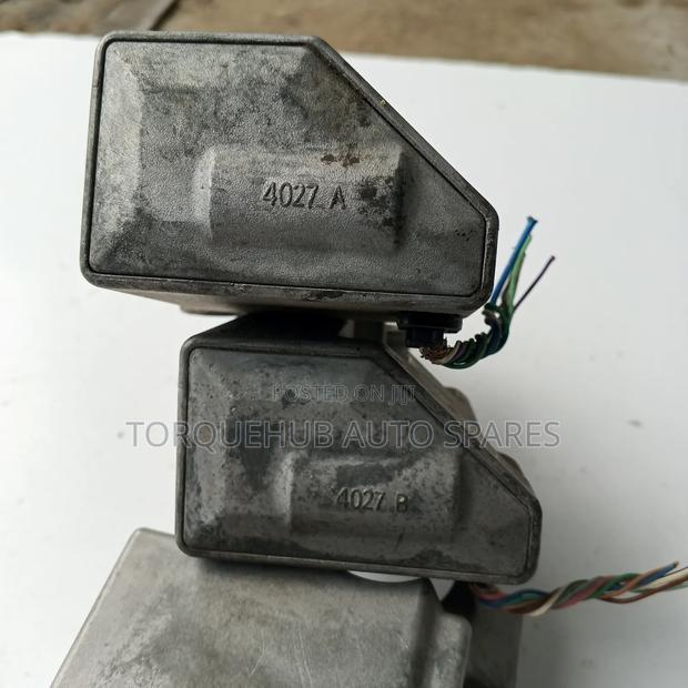 Toyota Crown Majesta Steering Lock - thumbnail 3