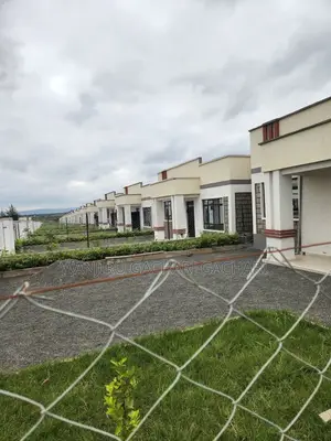 3bdrm Bungalow in Plainsview for rent