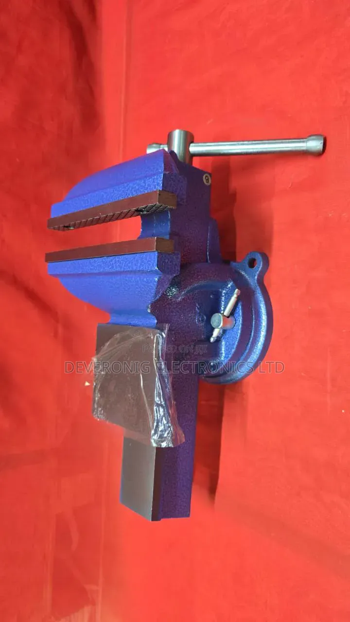 Bench Vice 4mm.