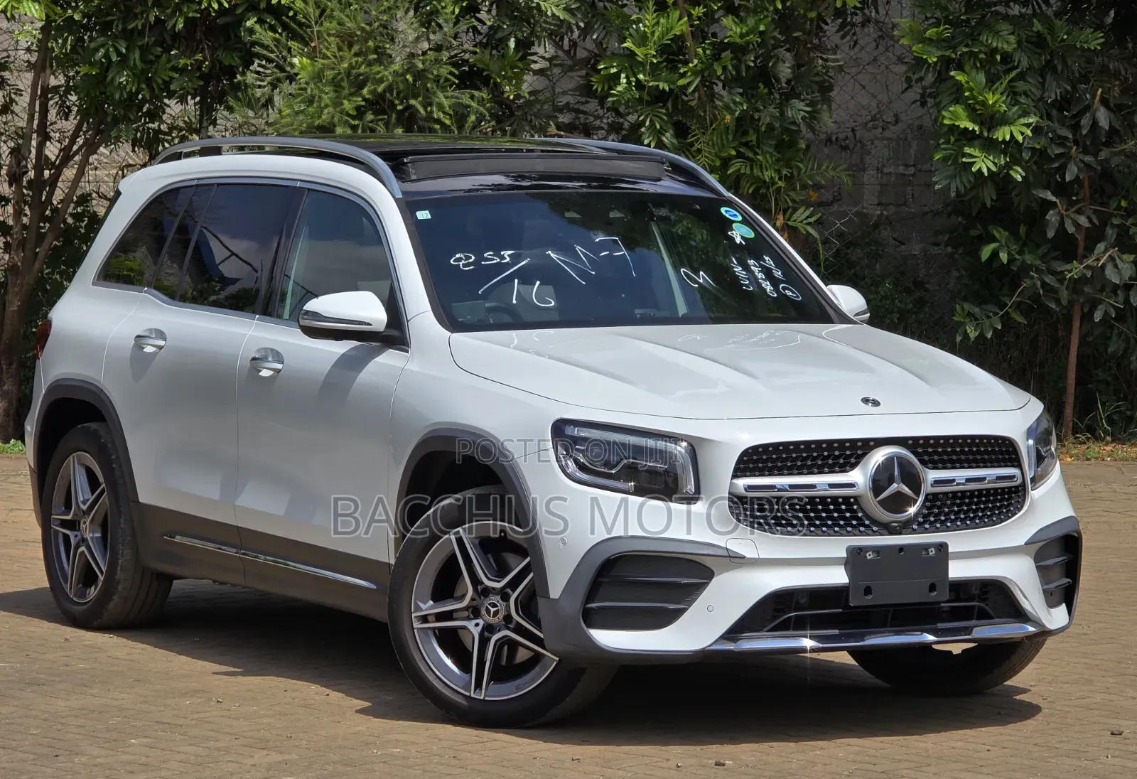 Mercedes-Benz GLB-Class 2020 White