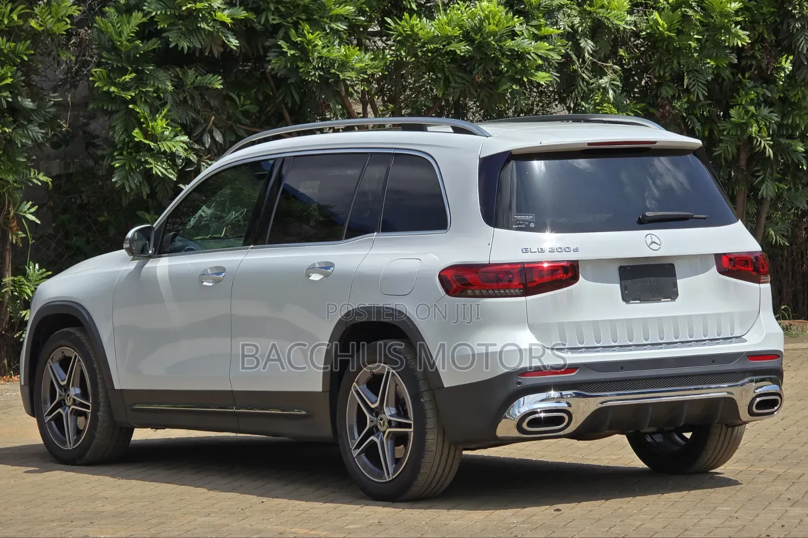 Mercedes-Benz GLB-Class 2020 White