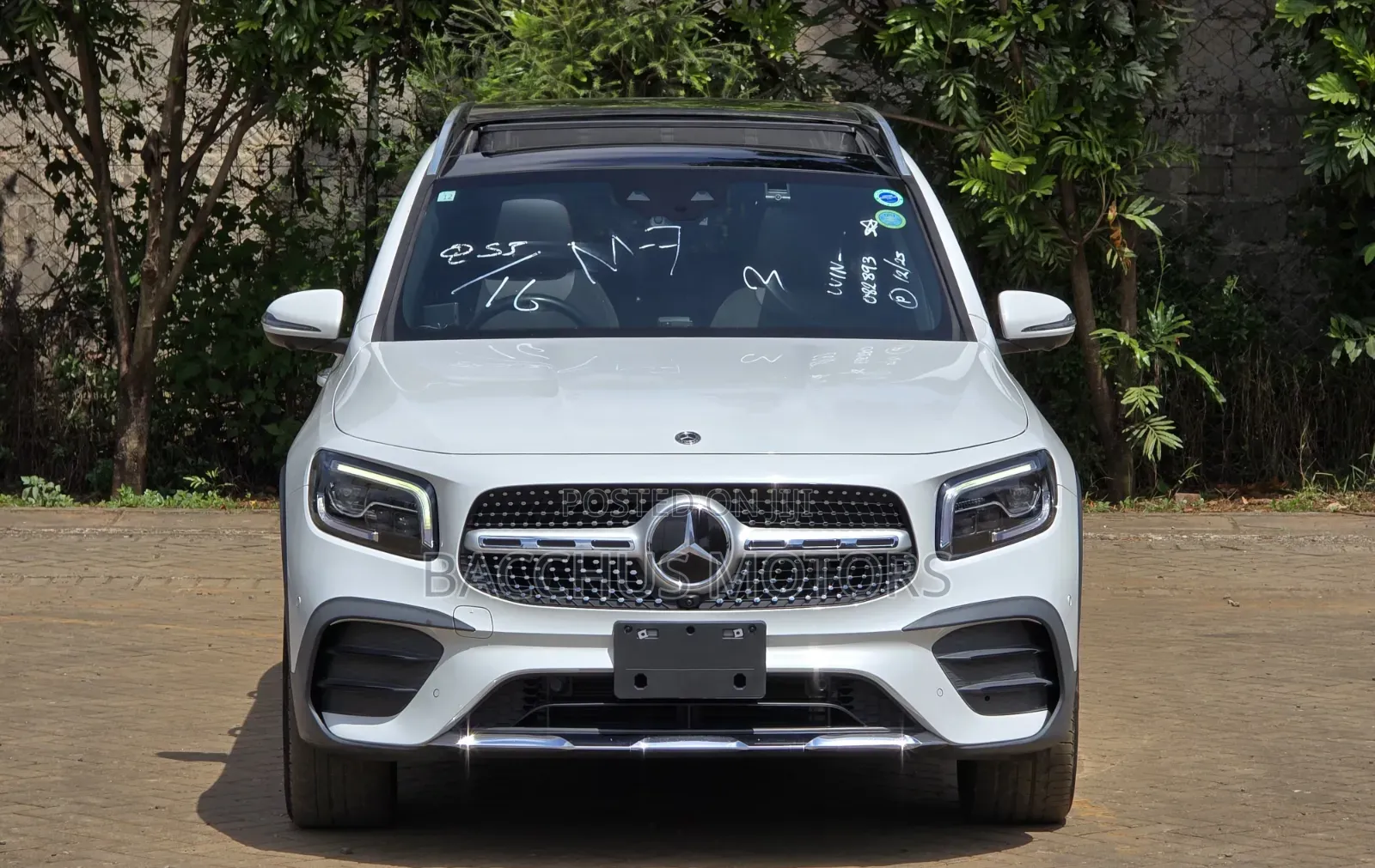 Mercedes-Benz GLB-Class 2020 White
