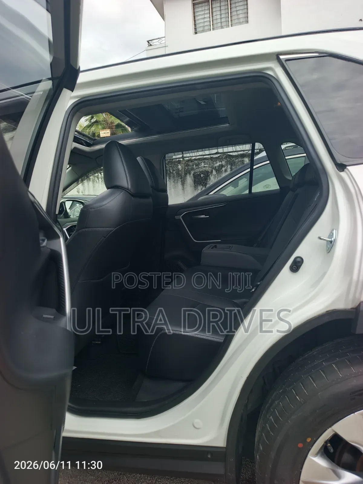 Toyota RAV4 2020 White