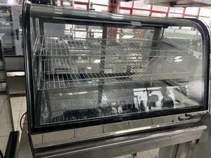 Pastry Display Showcase – Elegant Bakery Café Display Cabinet