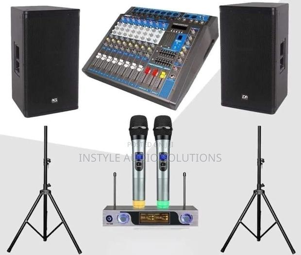 Channels Powered Mixer - (2)Ev Mid Speakers - Wireless Microphone Kit