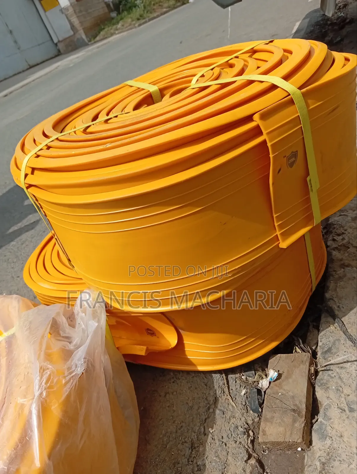Yellow Waterbar / Waterbar( V200 by 25m)