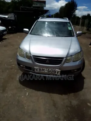 Mitsubishi Airtrek 2005 Gray