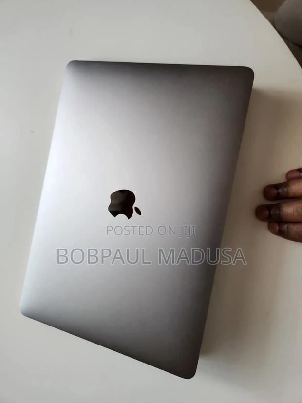 Laptop Apple MacBook 2017 16GB Intel Core i7 SSD 256GB - thumbnail 3