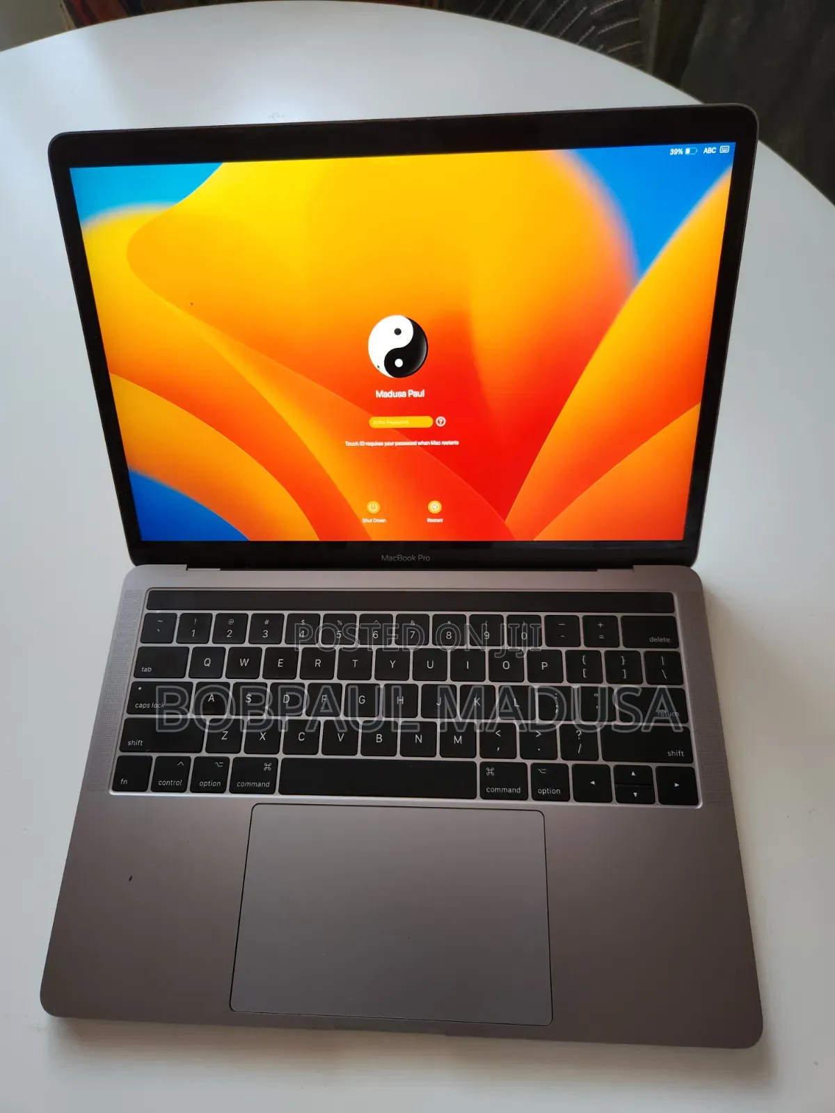 Laptop Apple MacBook 2017 16GB Intel Core i7 SSD 256GB