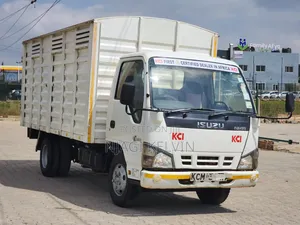 Year 2017 Isuzu Nkr