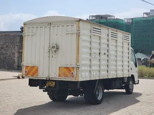 Year 2017 Isuzu Nkr