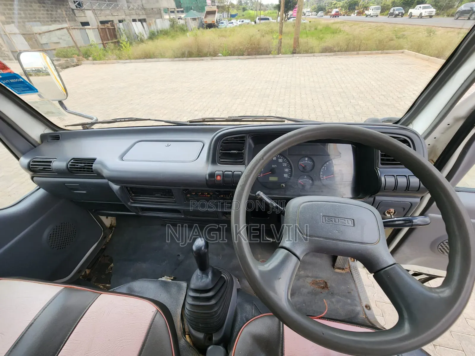 Year 2017 Isuzu Nkr