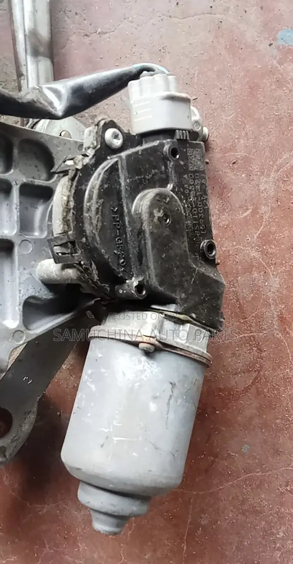 Wiper Motor Toyota Fielder 161