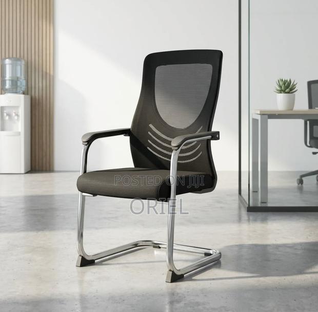Office Chair : Breathable Black Mesh Office Visitor Waiting Chair - thumbnail 6