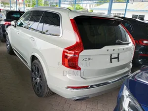 Volvo XC90 2019 White