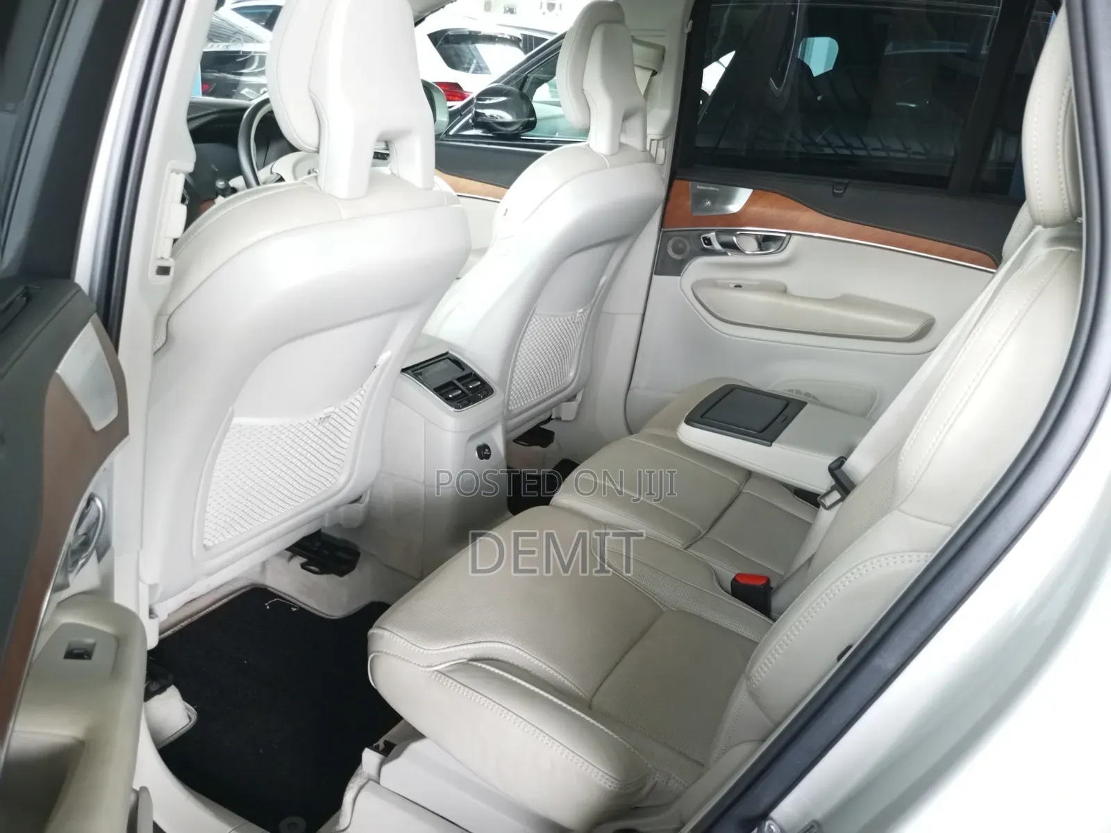 Volvo XC90 2019 White