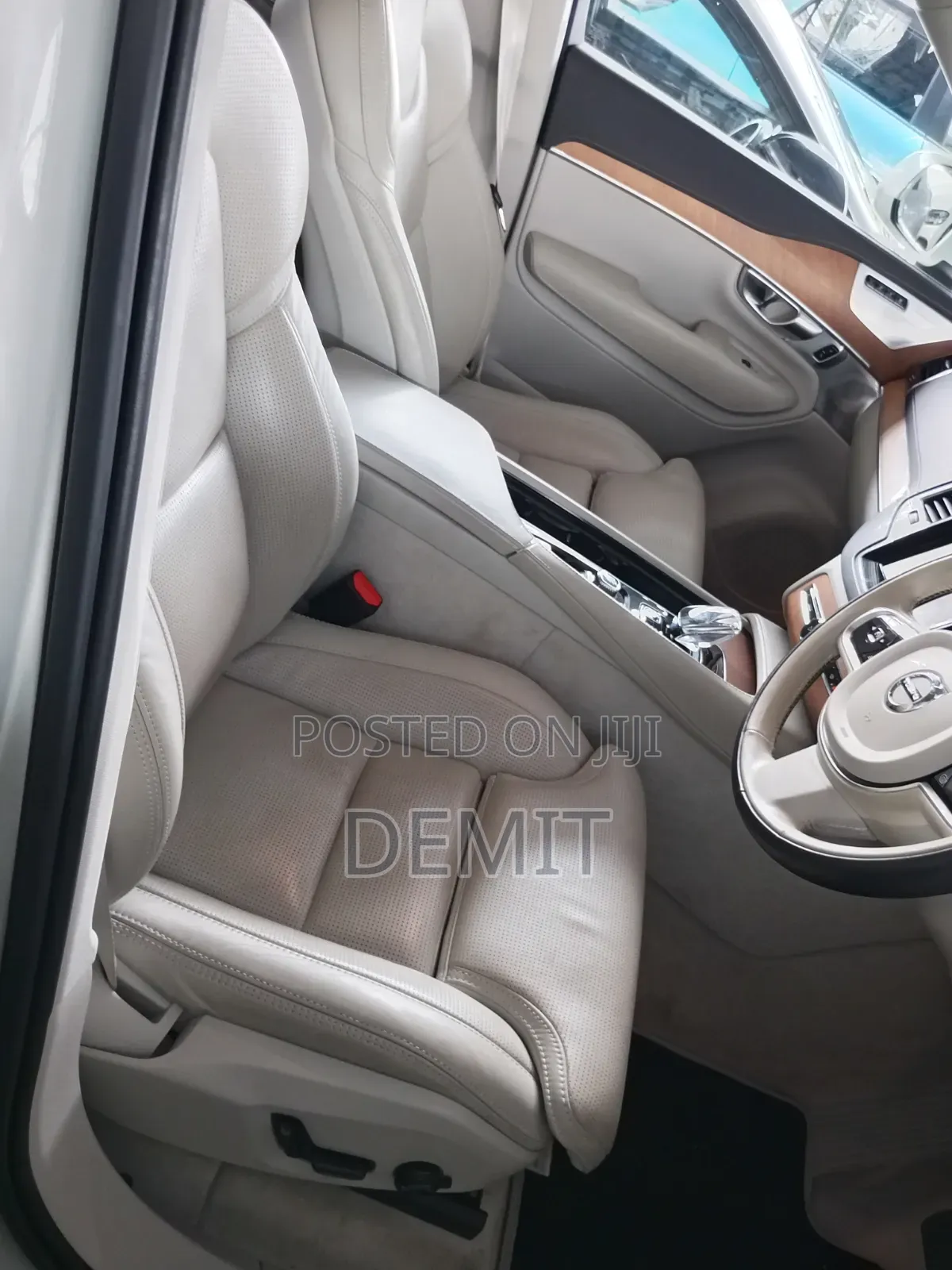 Volvo XC90 2019 White