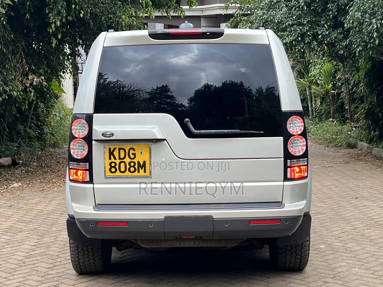 Land Rover Discovery 2014 Gold