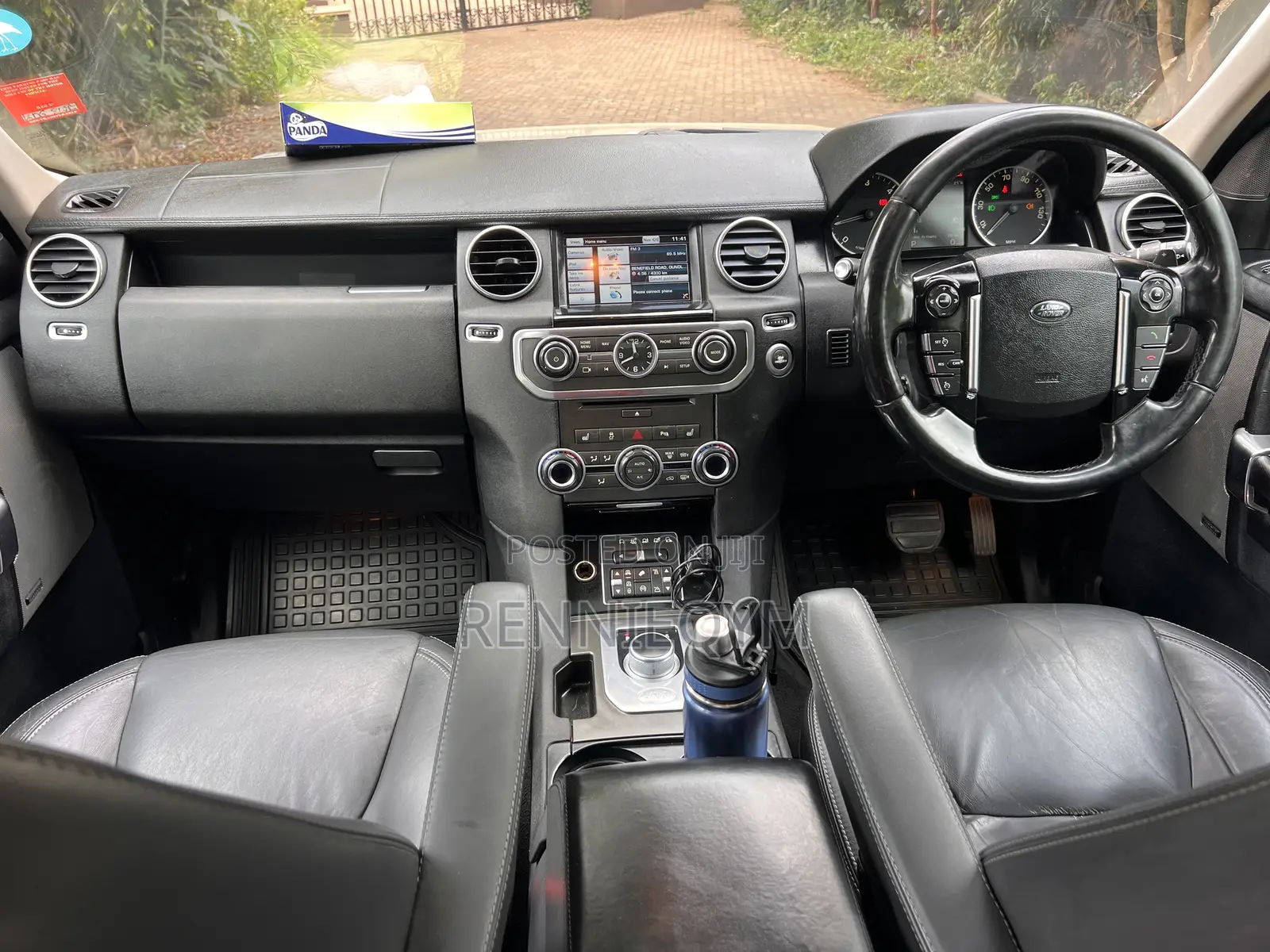 Land Rover Discovery 2014 Gold
