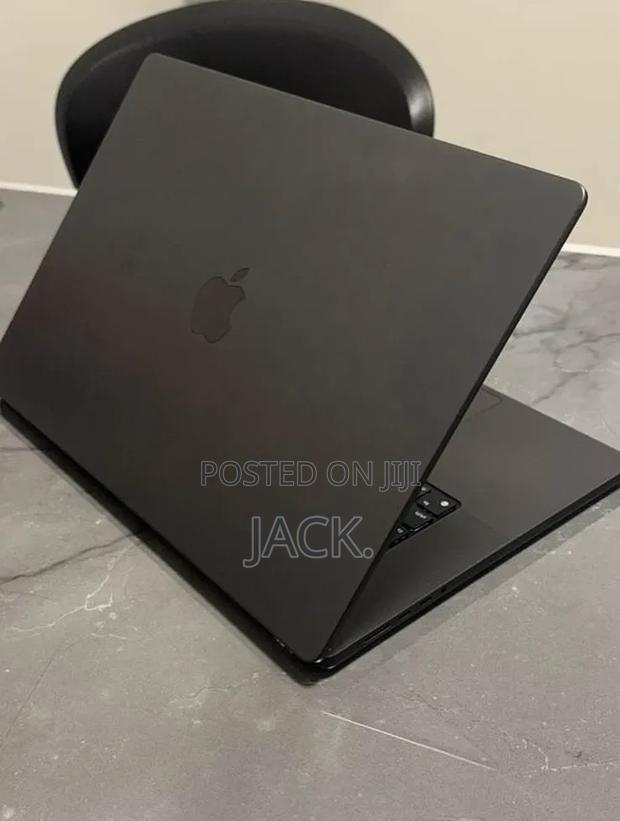 Laptop Apple MacBook Pro 2023 M3 Pro 36GB Apple M3 Pro SSD 1T - thumbnail 2