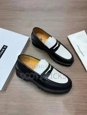 Jonathan D Officials/Smart Casuals
