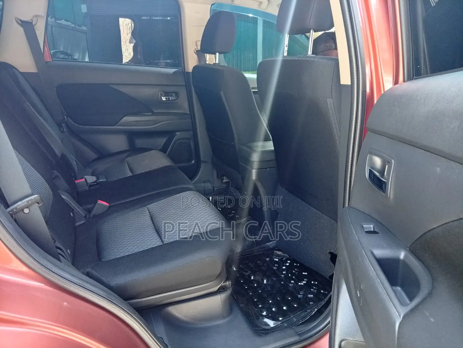 Mitsubishi Outlander 2013 Orange