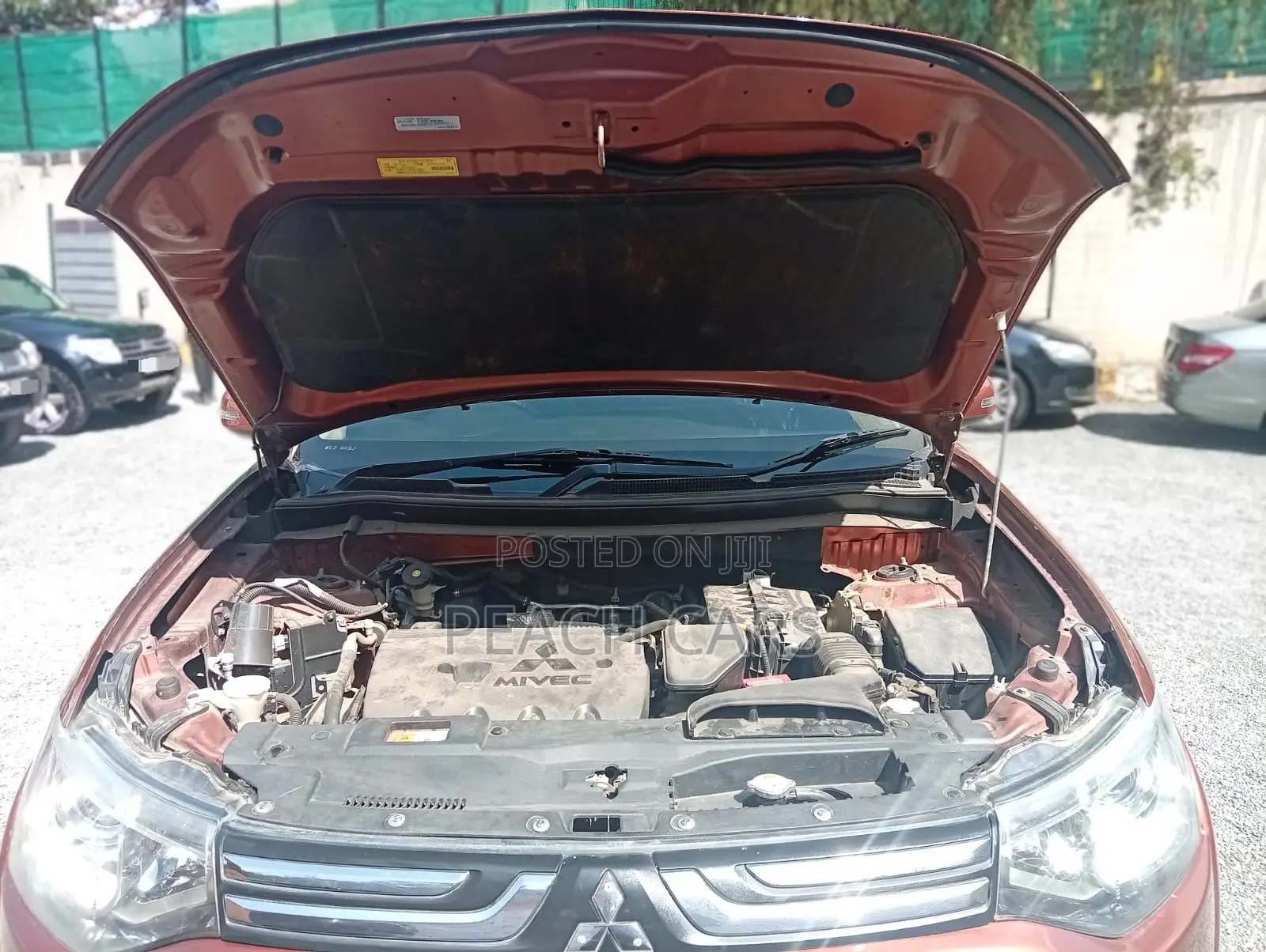 Mitsubishi Outlander 2013 Orange