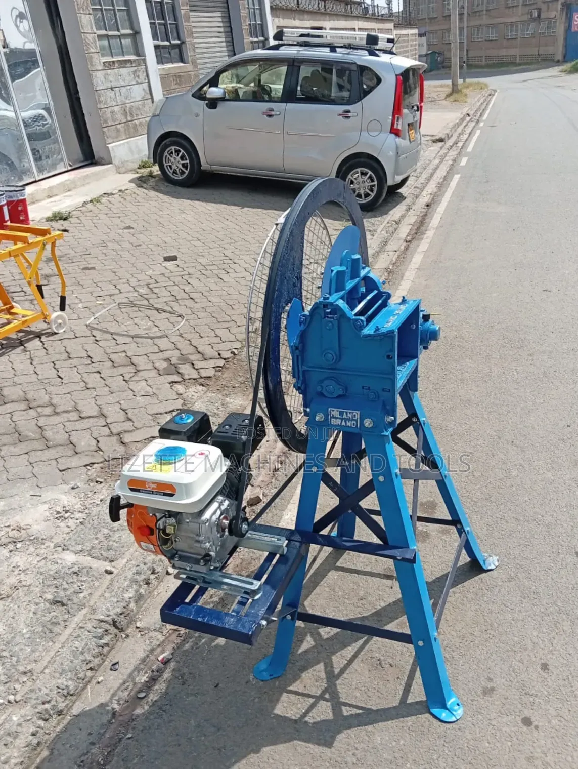 Milano 3 Blade Chaff Cutter With Engine