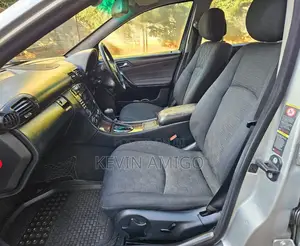 Mercedes-Benz C200 2006 Silver