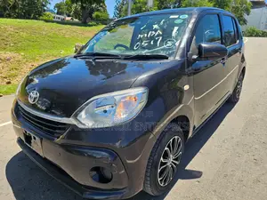 Toyota Passo 2017 Black
