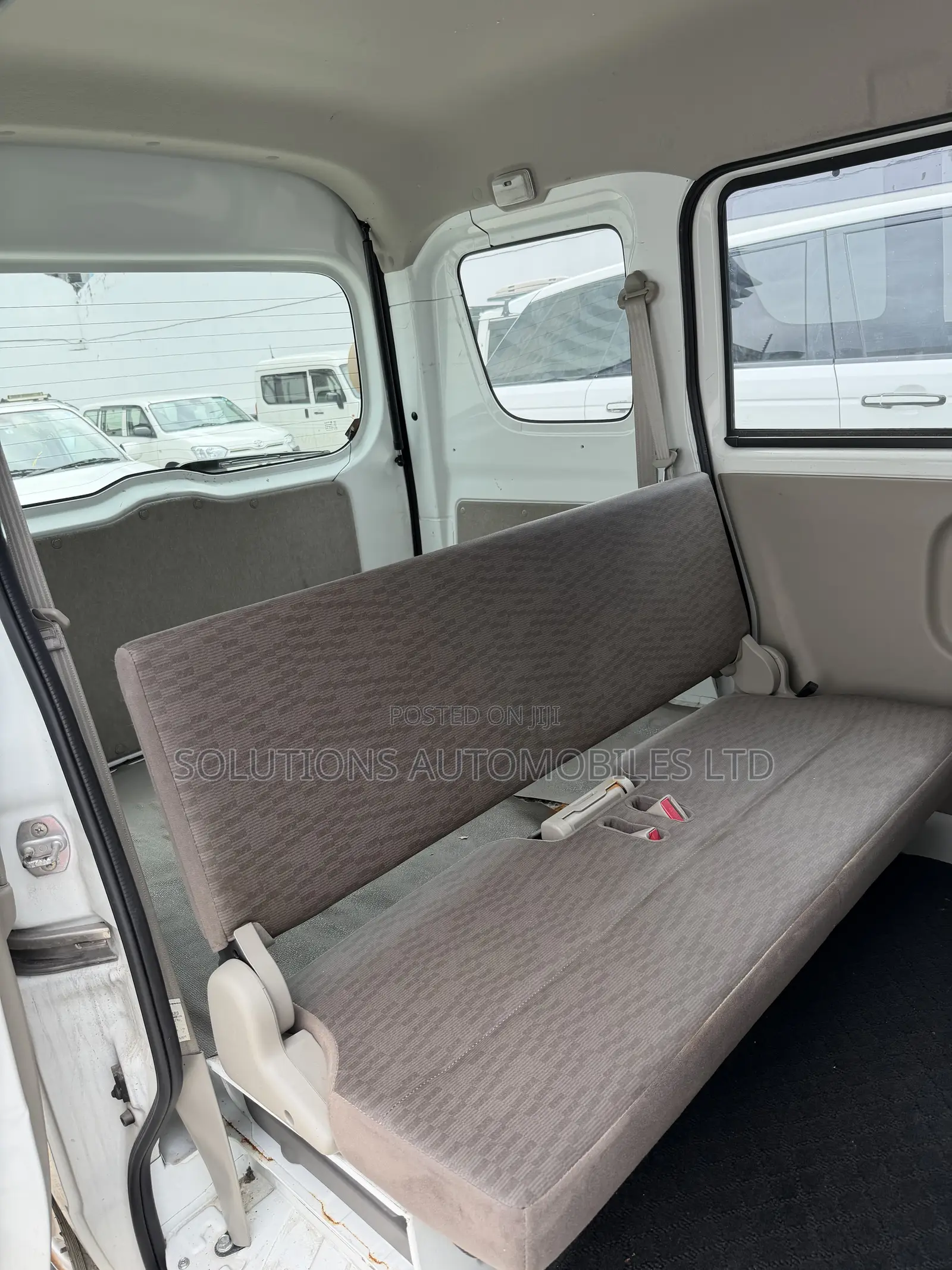 Suzuki Every Wagon 2019 White