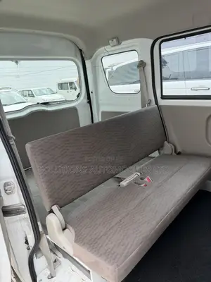 Suzuki Every Wagon 2019 White