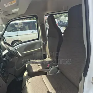 Suzuki Every 2019 White