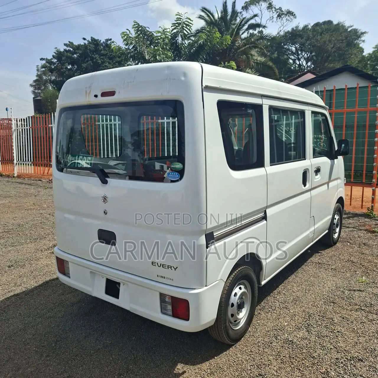 Suzuki Every 2019 White