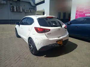 Mazda Demio 2018 White