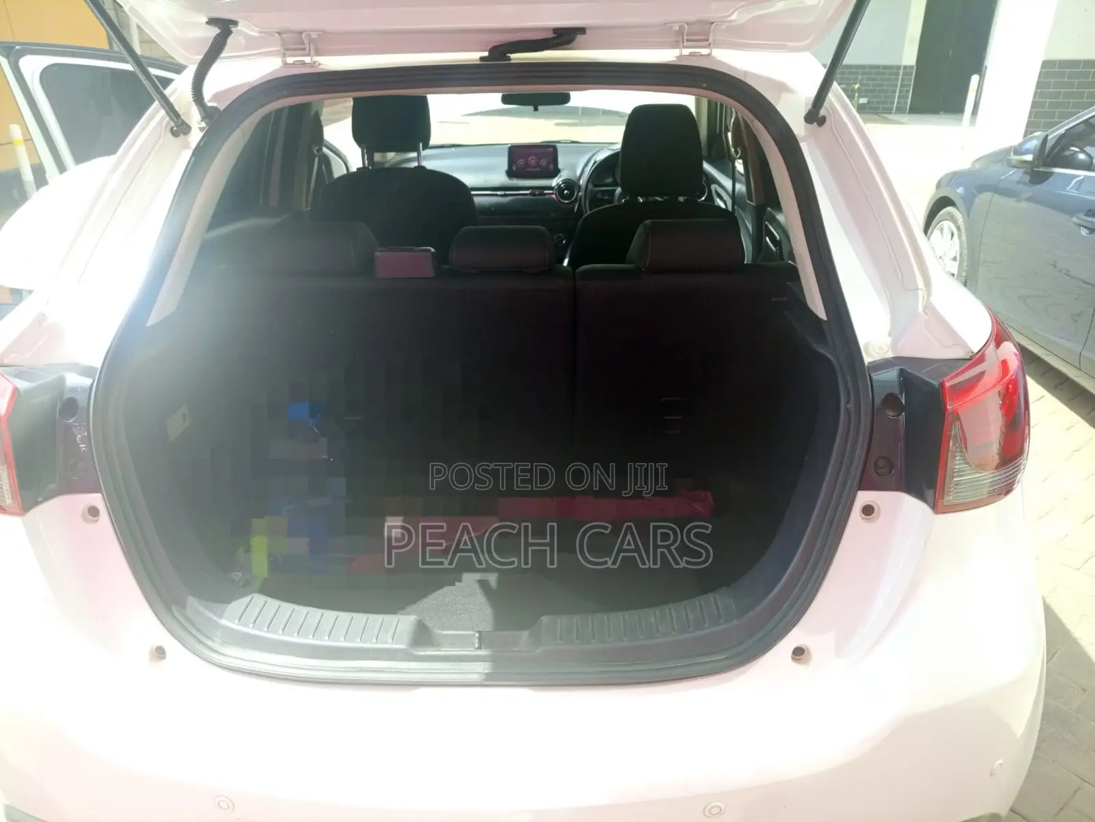 Mazda Demio 2018 White