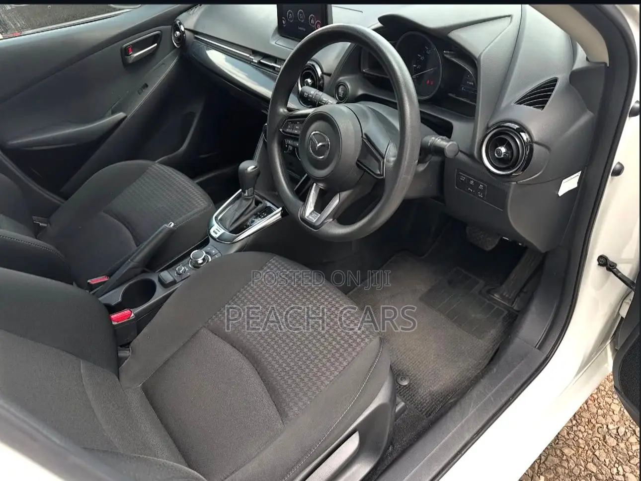Mazda Demio 2018 White