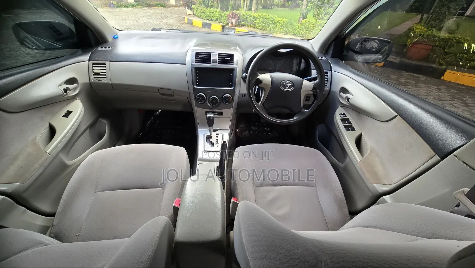 Toyota Axio 2012 Silver