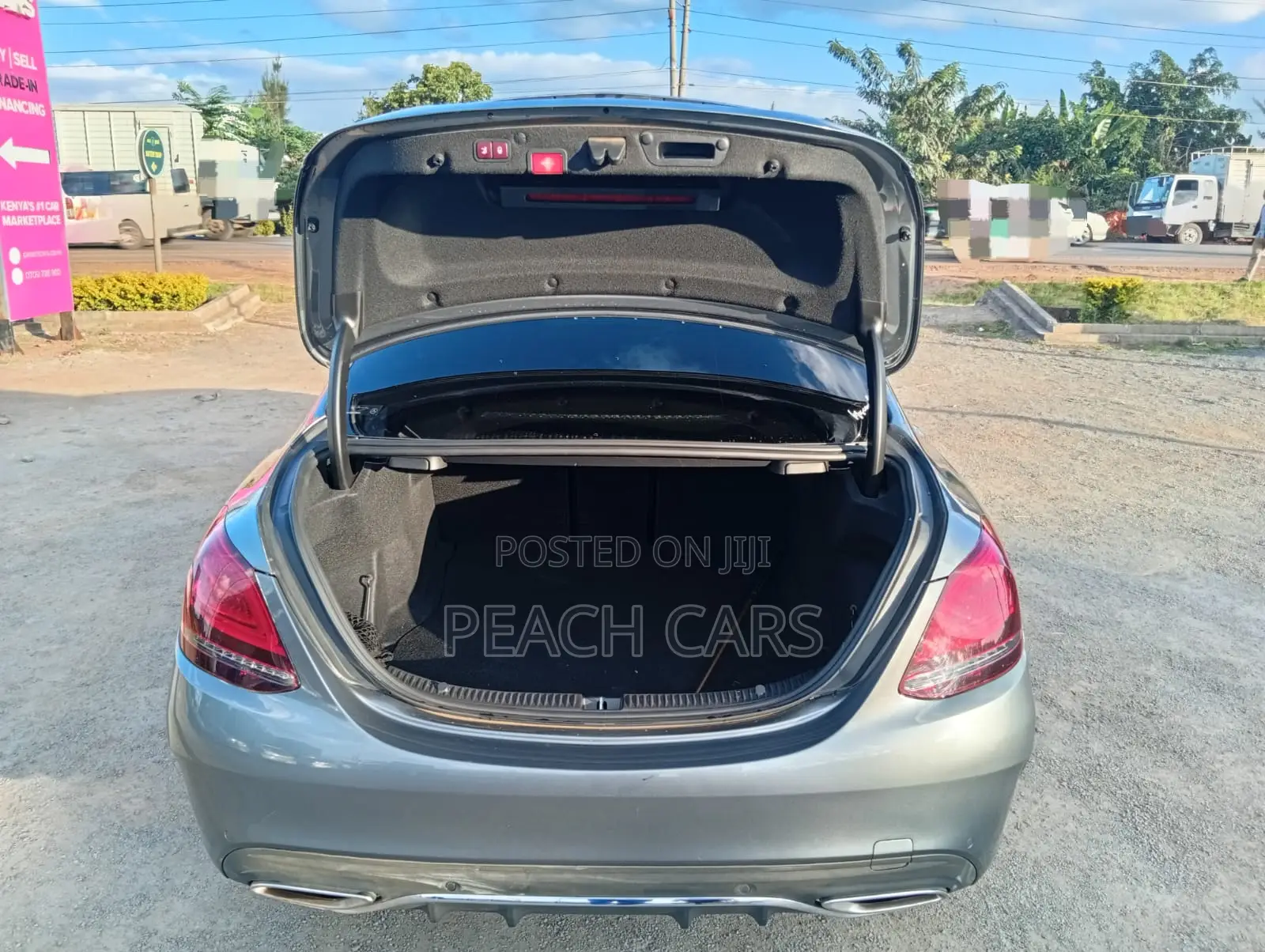 Mercedes-Benz C200 2018 Gray