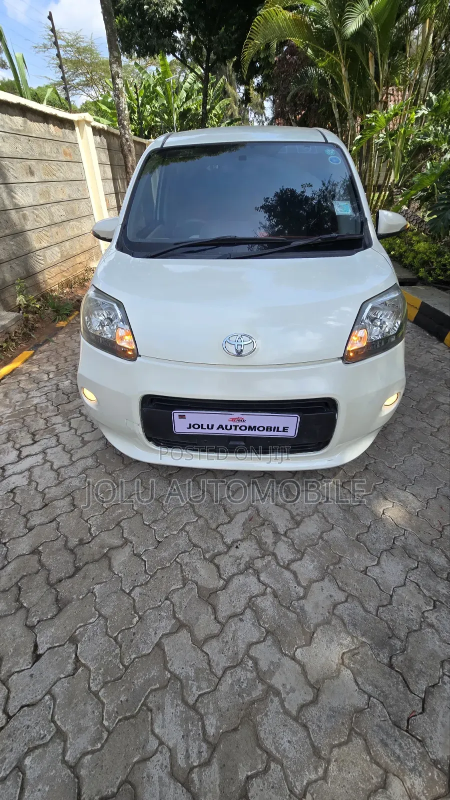 Toyota Porte 2014 Pearl