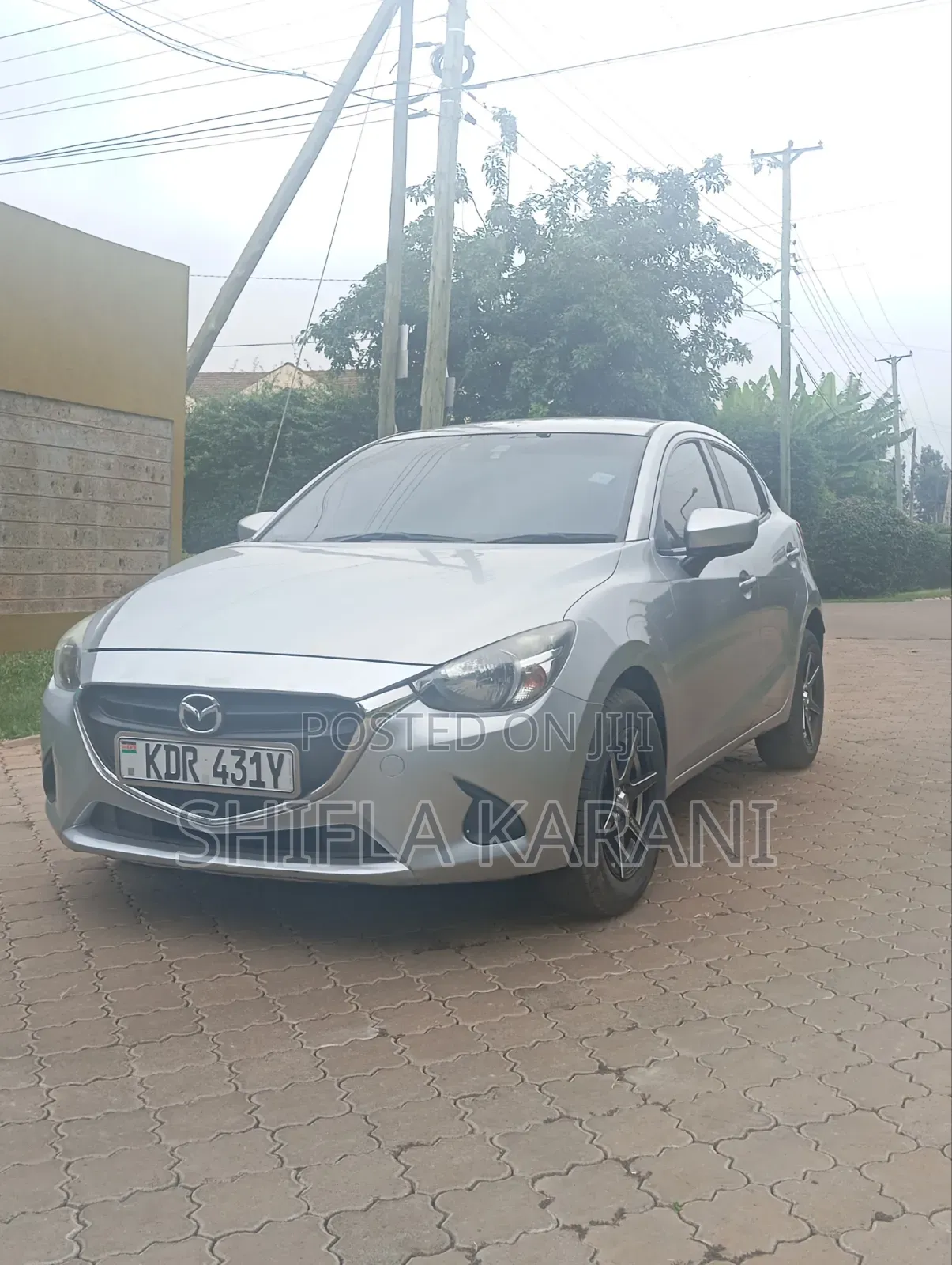 Mazda Demio 2017 Silver
