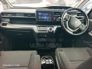 Honda Stepwgn 2019 White
