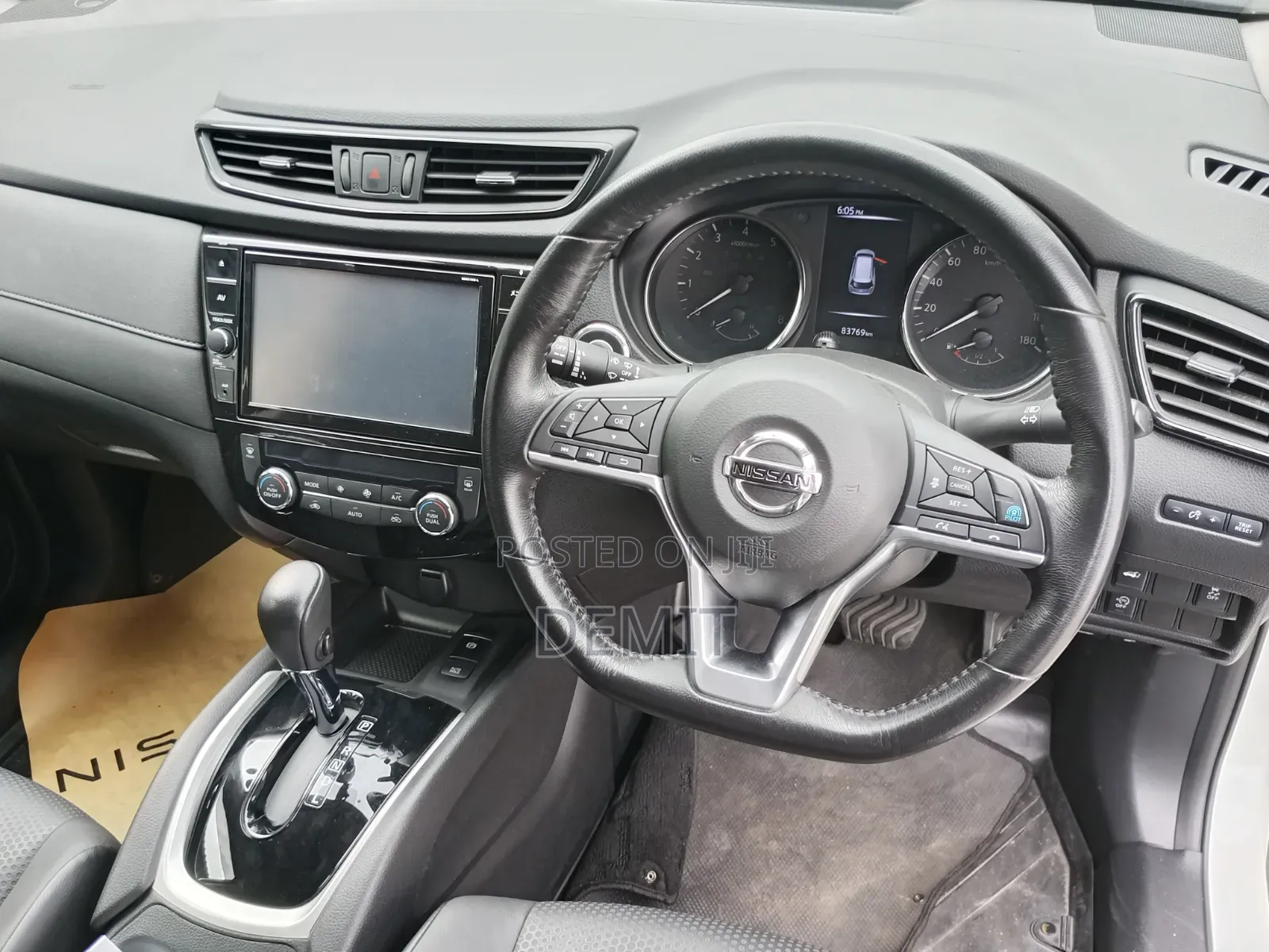 Nissan X-Trail 2.0 Petrol FWD 2019 White