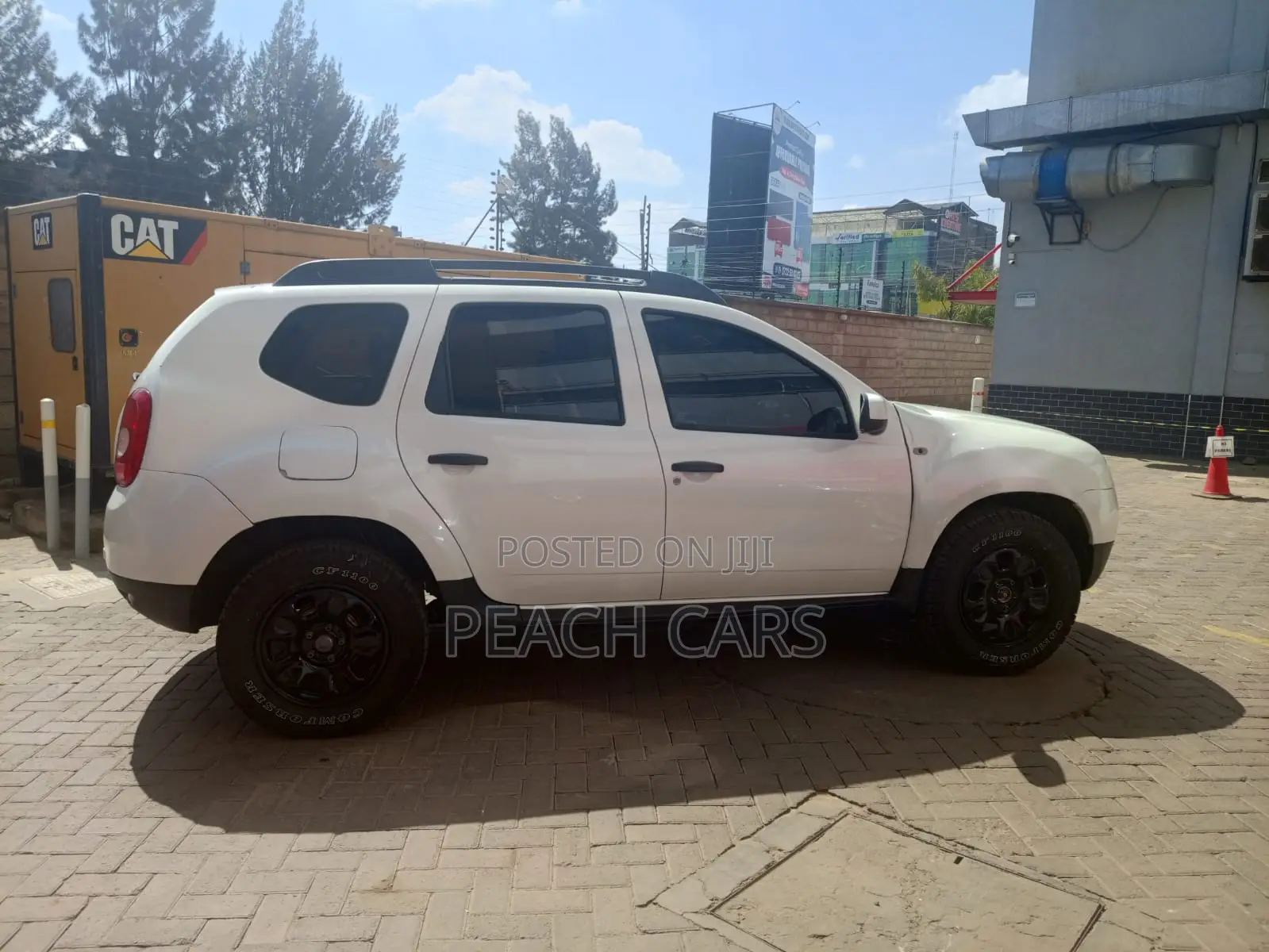Renault Duster 2014 White