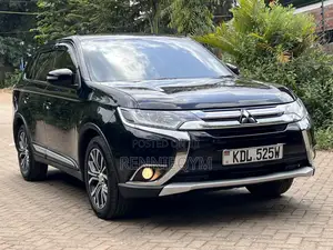 Mitsubishi Outlander 2016 Black