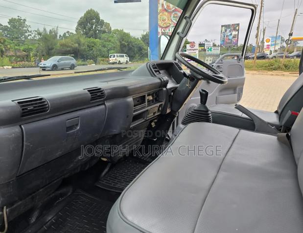 Isuzu NPR 4.3 Diesel Manual - thumbnail 3